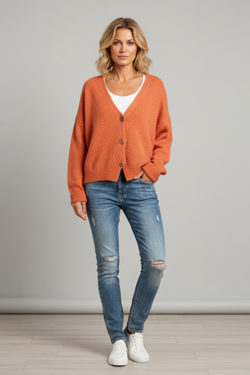 Cardigan in maglia comodo da donna per un look a strati impeccabile