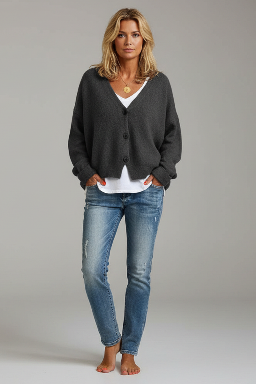 Cardigan in maglia comodo da donna per un look a strati impeccabile