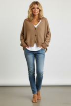 Cardigan in maglia comodo da donna per un look a strati impeccabile