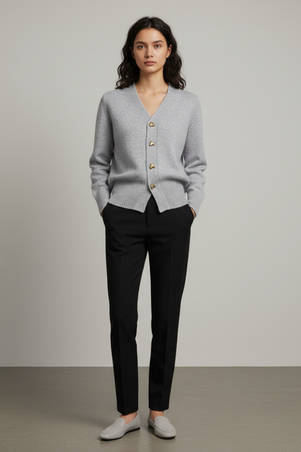 Cardigan Elegante da Donna con Bottoni